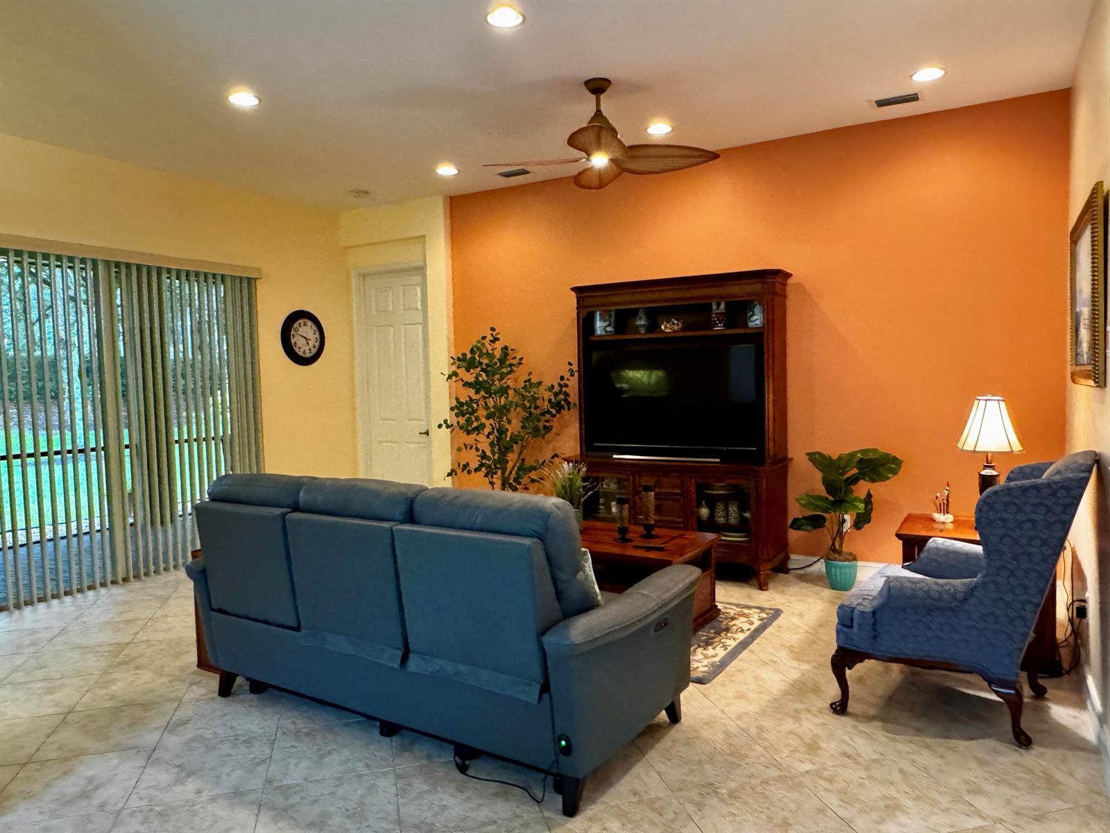 9385 Ivory Isle Road, Boynton Beach FL 33473 photo 3