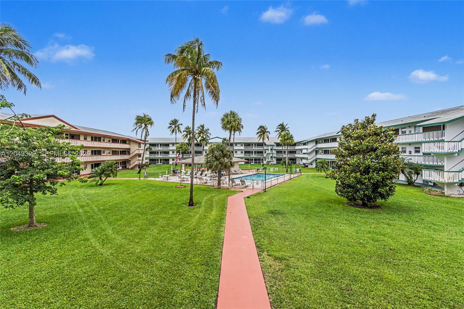 5300 Washington St # K229, Hollywood FL 33021