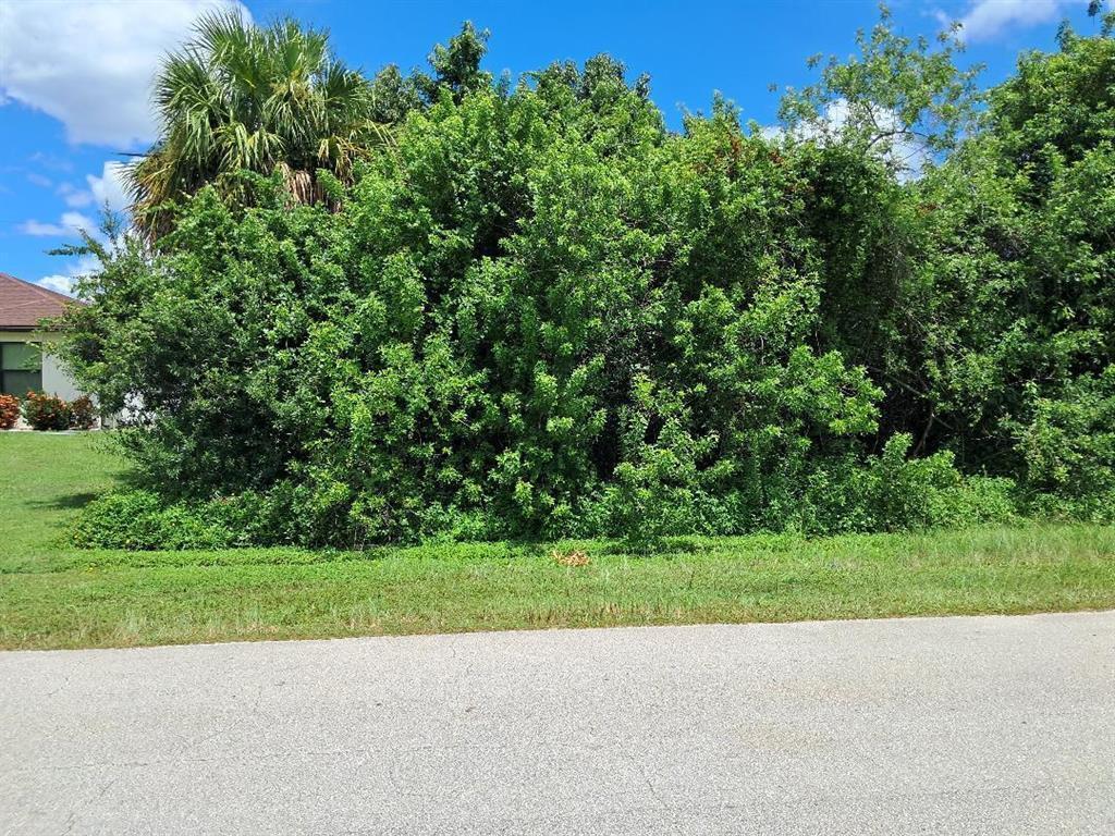1081 SW Dartmouth Avenue SW, Port St. Lucie FL 34953 photo 3