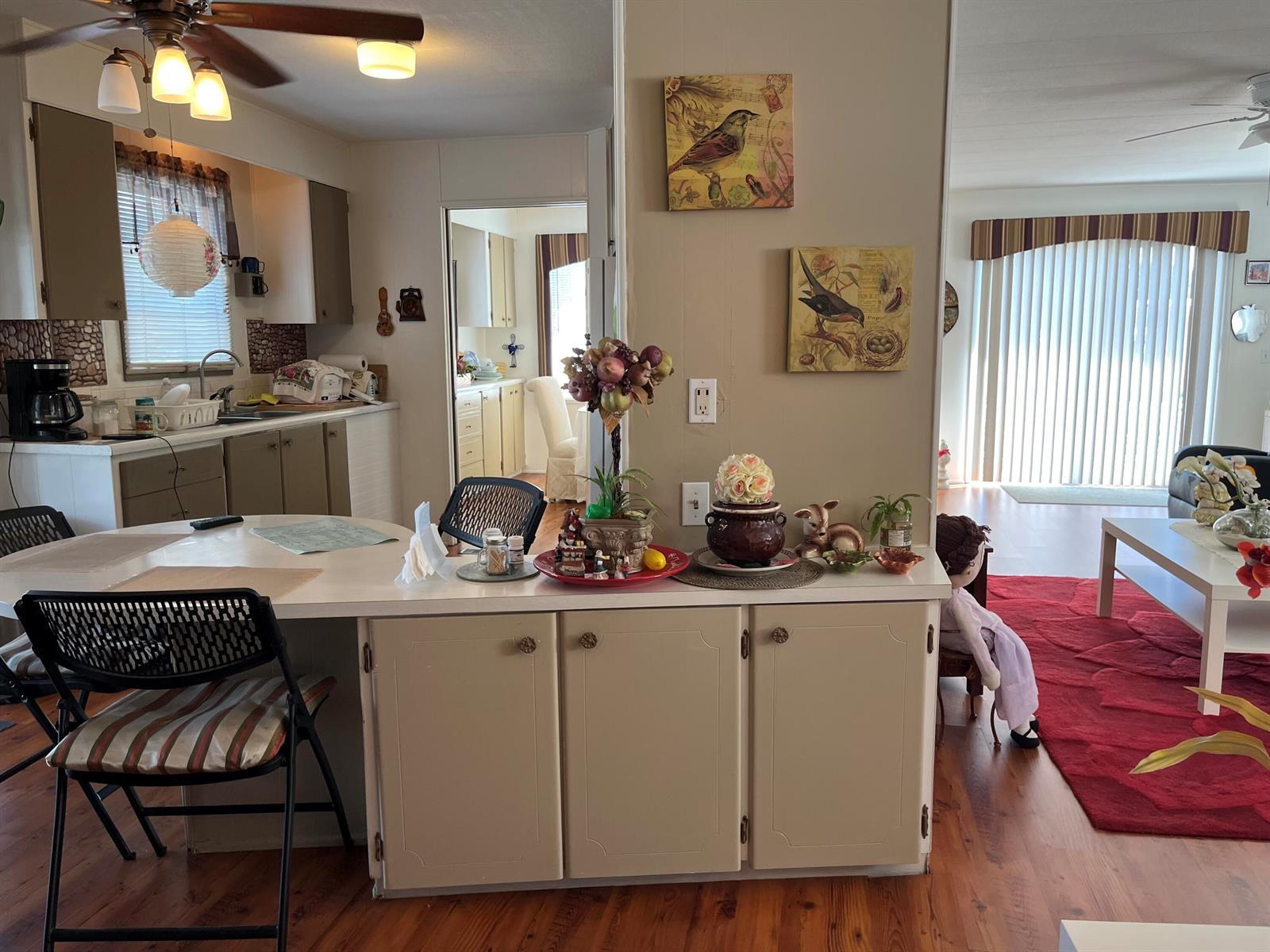 8708 SW 16th Street, Davie FL 33324 photo 3