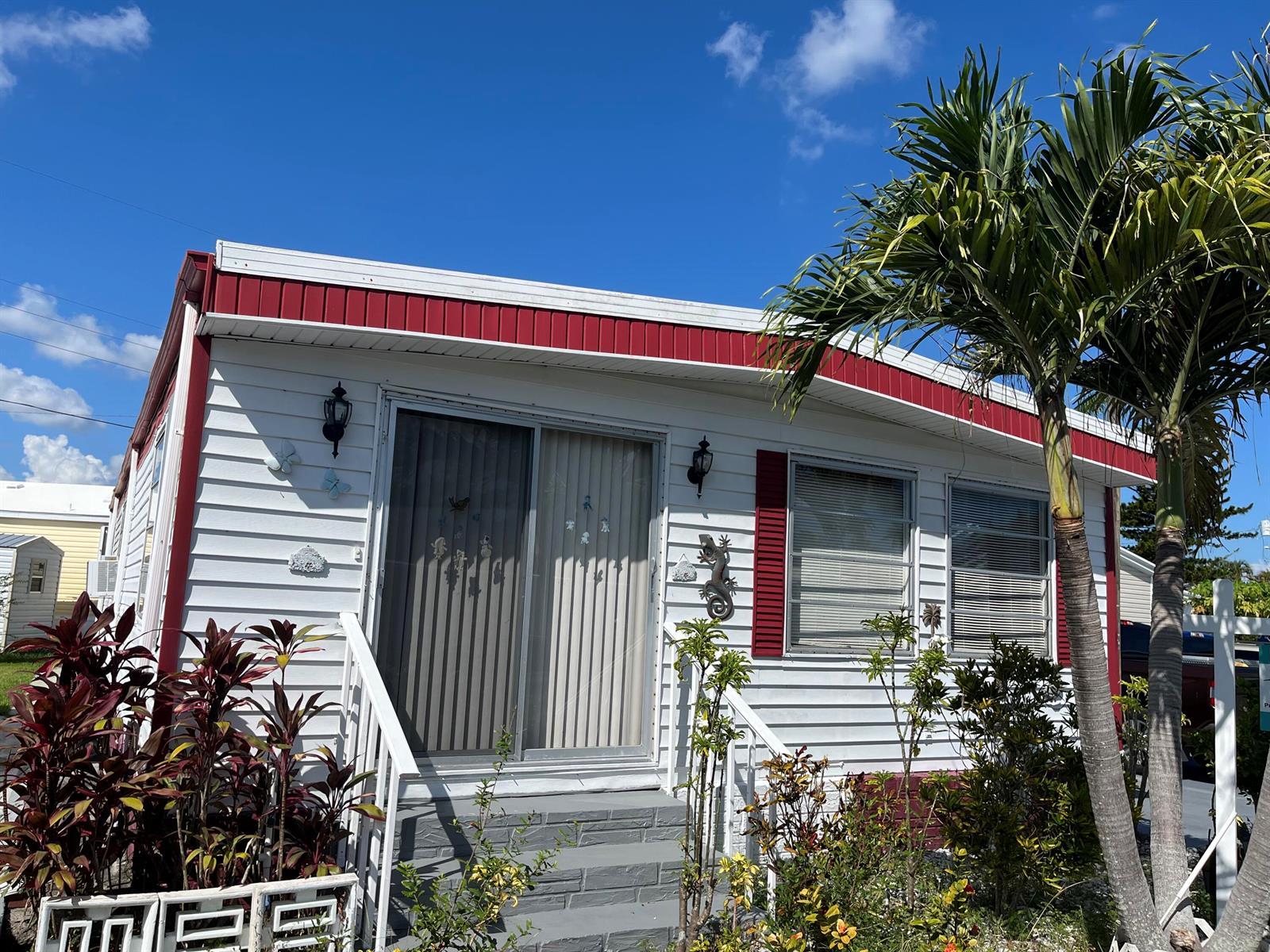 8708 SW 16th Street, Davie FL 33324