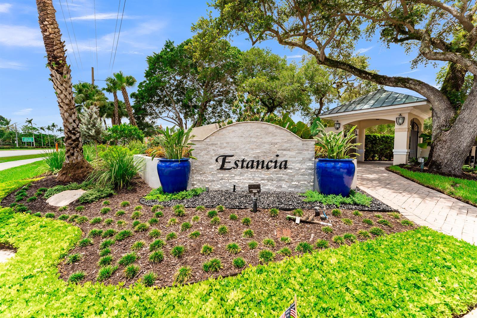 6692 N Grande Drive, Boca Raton FL 33433 photo 2