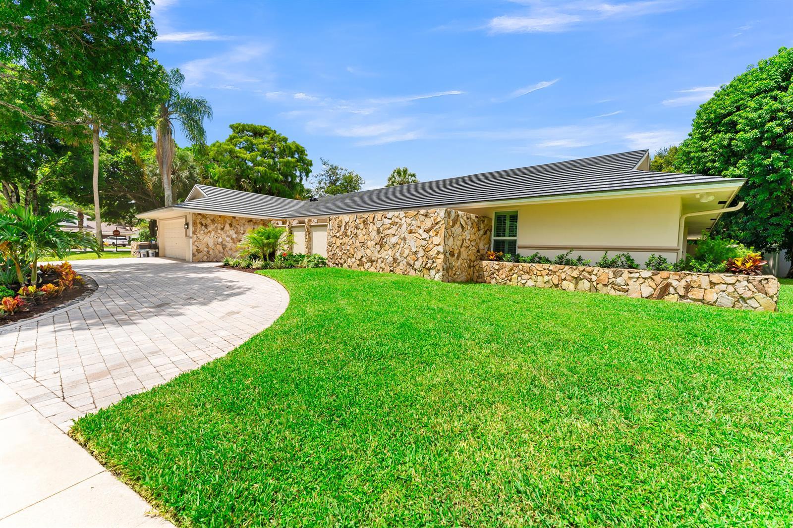 6692 N Grande Drive, Boca Raton FL 33433 photo 5