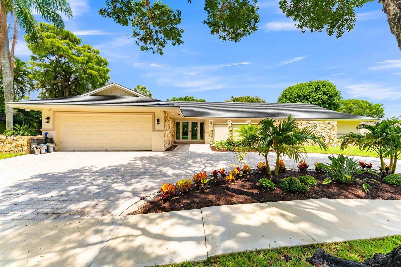 6692 N Grande Drive, Boca Raton FL 33433 photo 4