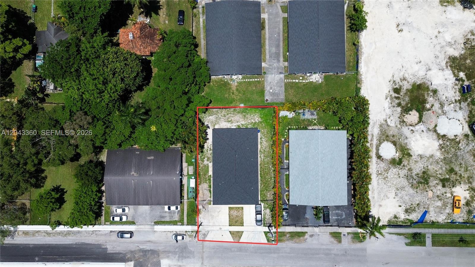 13720 NE 2nd Court, North Miami FL 33161 photo 4