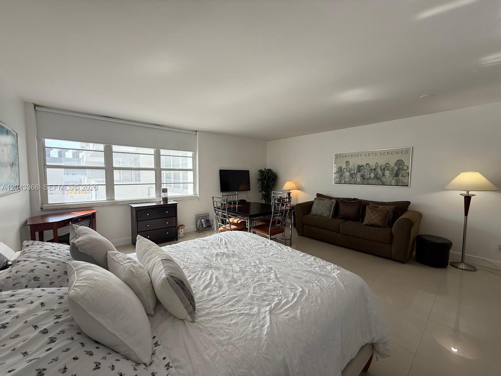 100 Lincoln Rd # 316, Miami Beach FL 33139 photo 2
