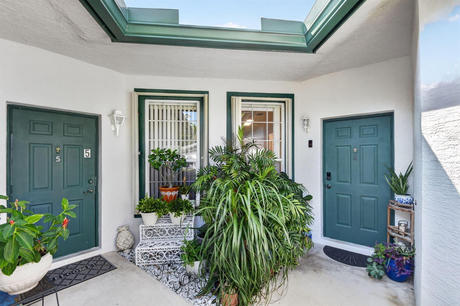 3162 Via Poinciana # 6, Lake Worth FL 33467 photo 4