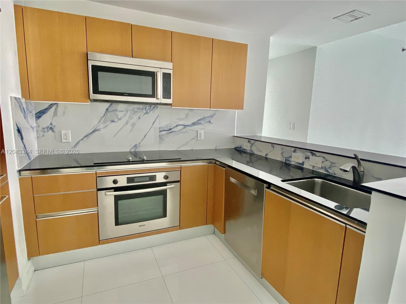 1060 Brickell Ave # 2911, Miami FL 33131