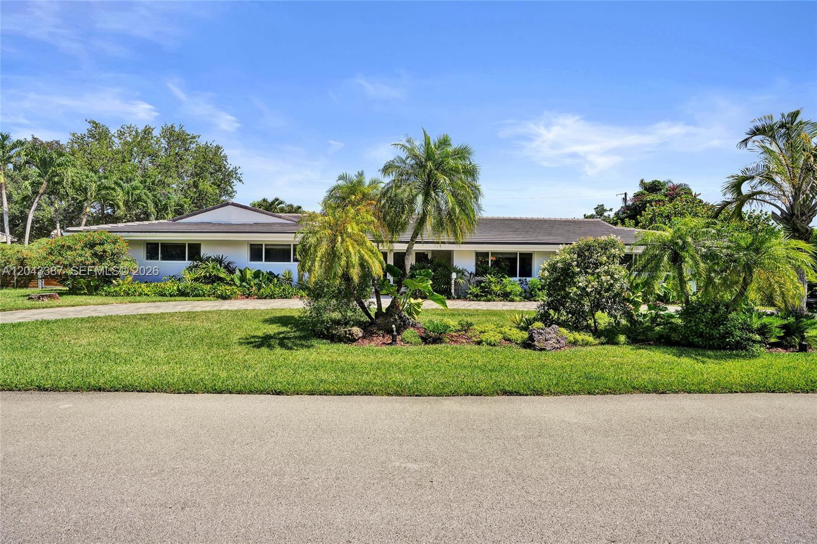 7820 SW 134th St, Pinecrest FL 33156 photo 3