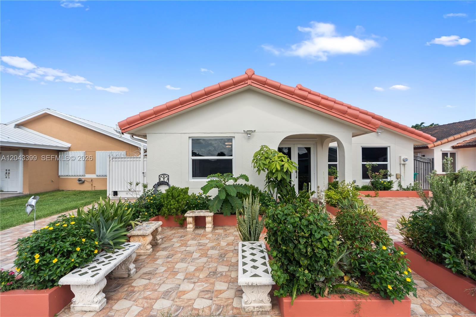 910 SW 140th Ave, Miami FL 33184 photo 4