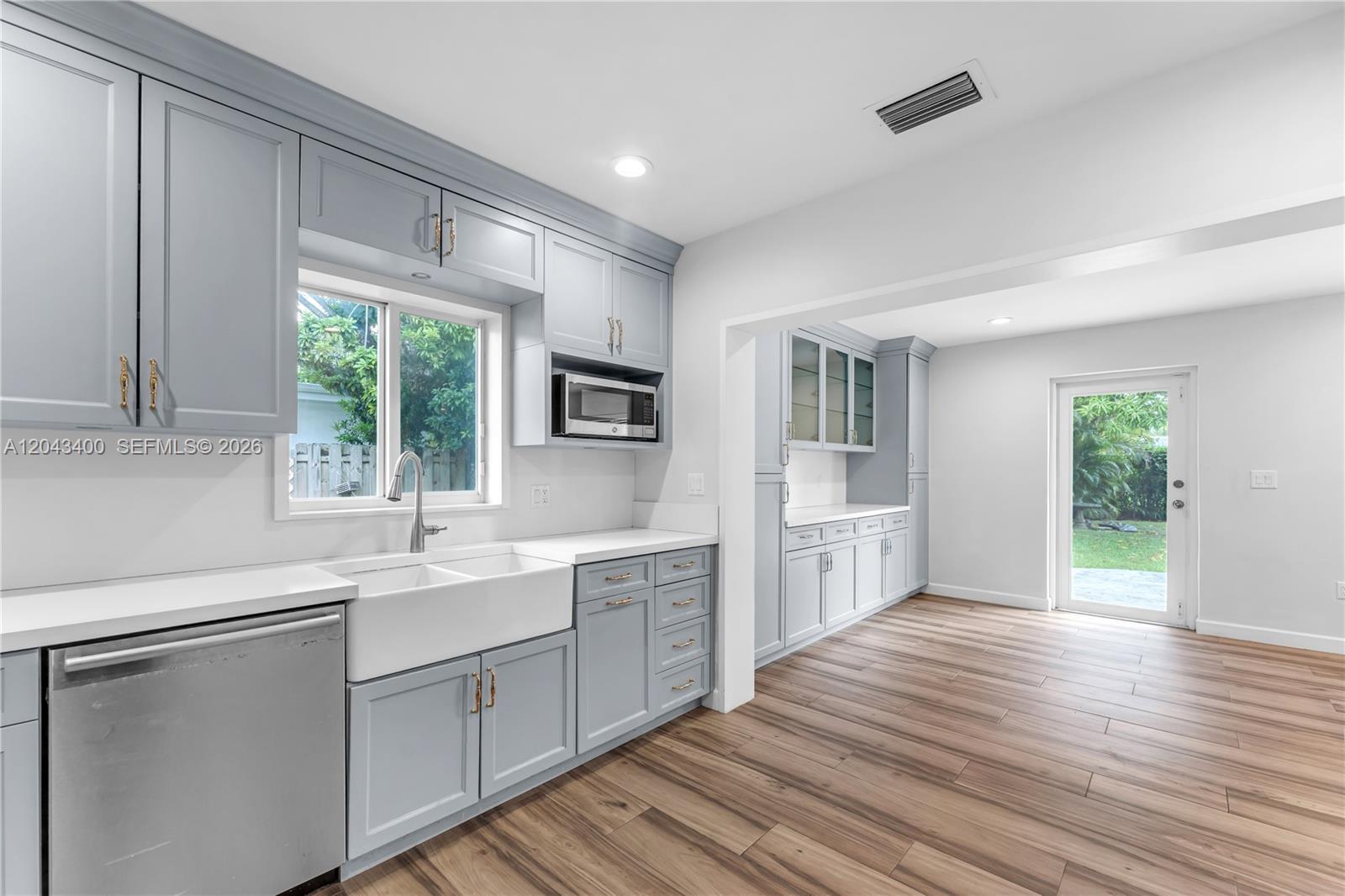 8255 SW 134th St, Pinecrest FL 33156 photo 5
