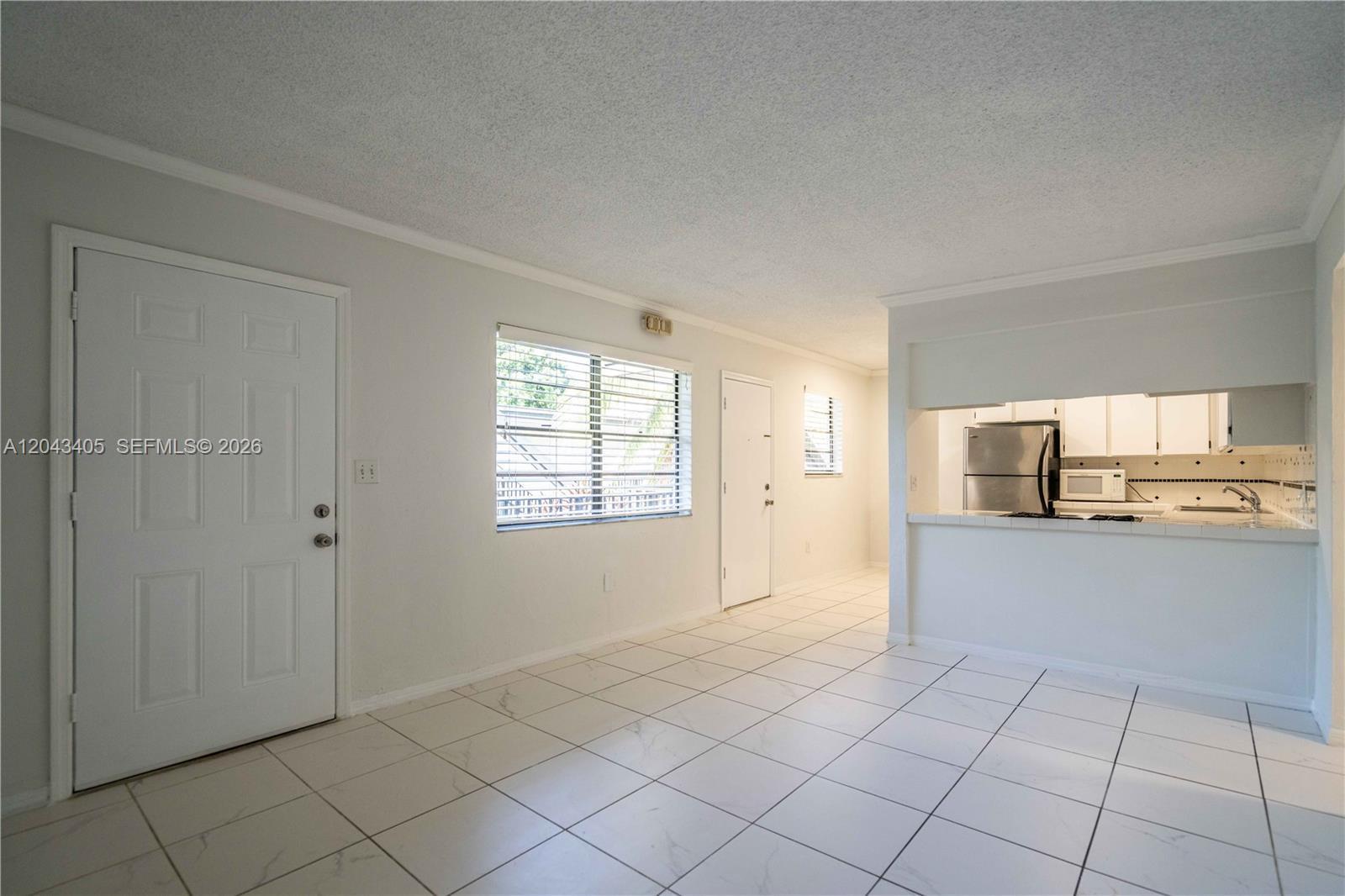 3265 Virginia St # 18, Miami FL 33133 photo 2