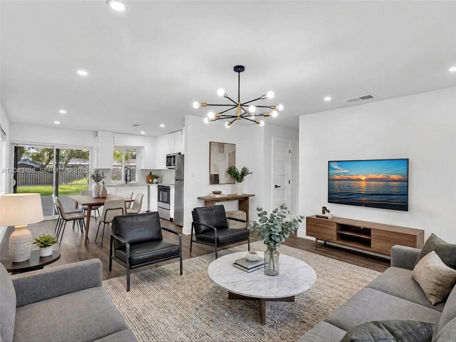8145 Sunset Strip, Sunrise FL 33322 photo 3