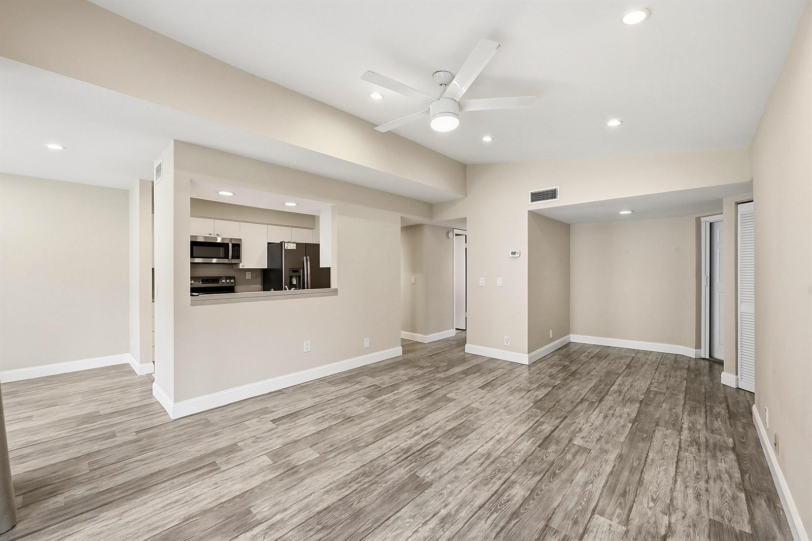 8073 NW 15th Manor # 8073, Plantation FL 33322 photo 4