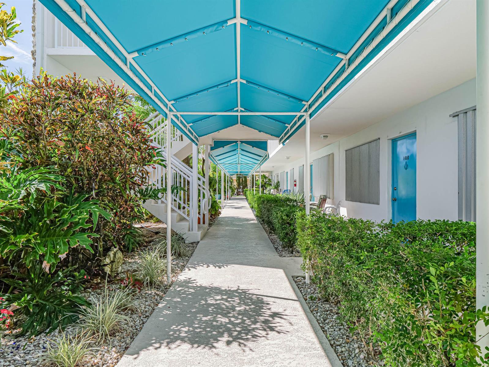 37 Yacht Club Drive # 310, North Palm Beach FL 33408 photo 4
