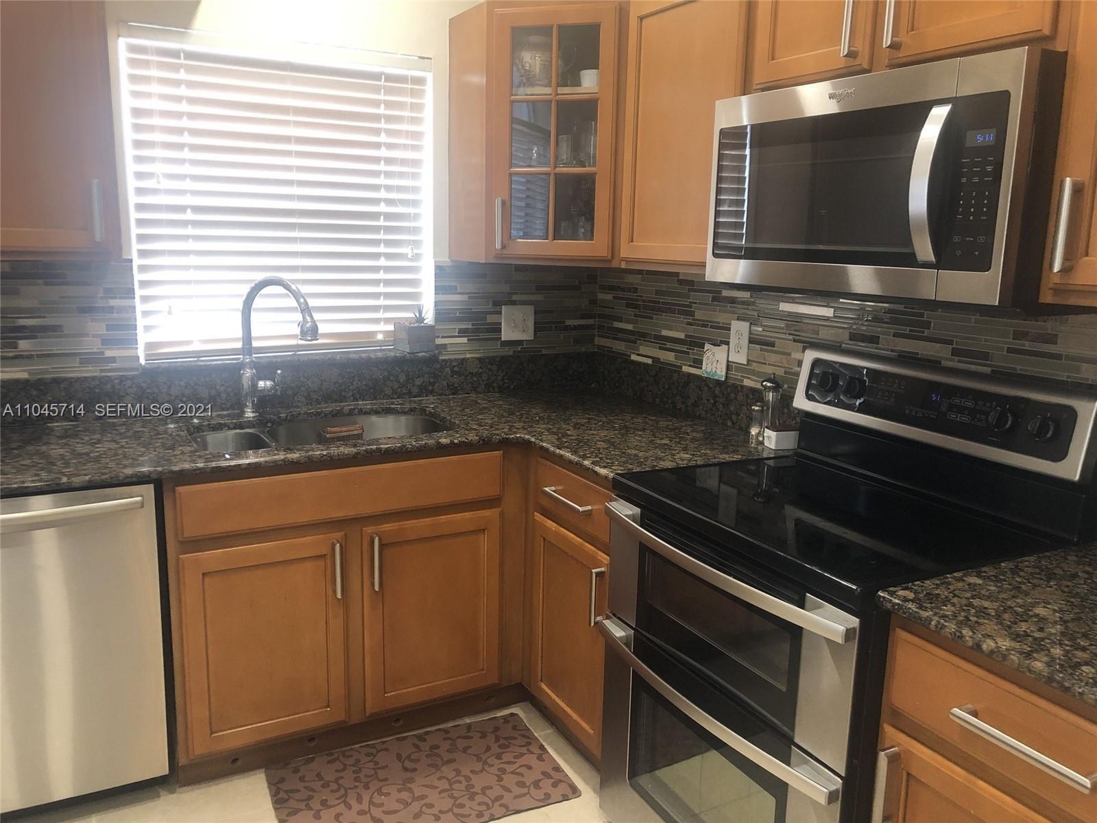 8583 Vía Serena, Boca Raton FL 33433 photo 3