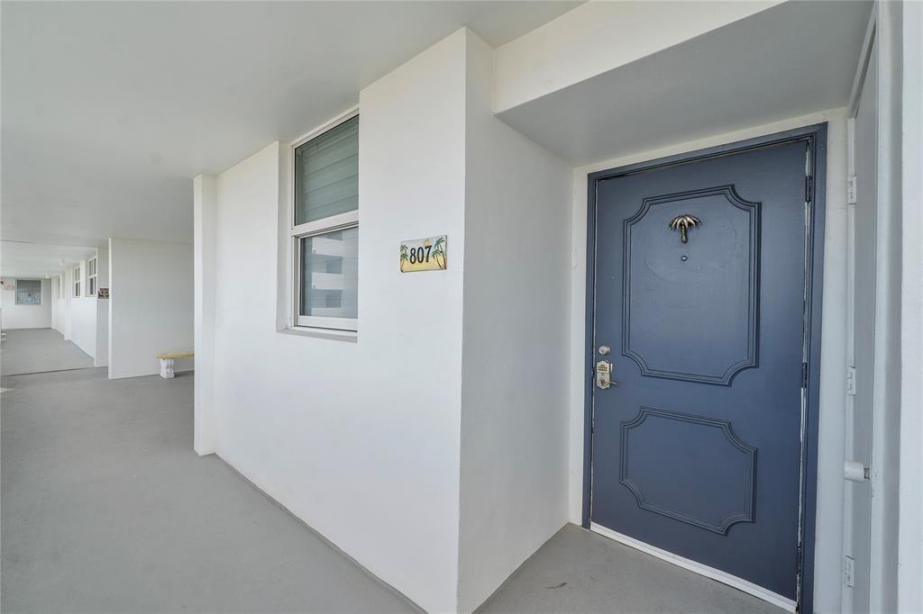 3100 NE 49th Street # 807, Fort Lauderdale FL 33308 photo 2