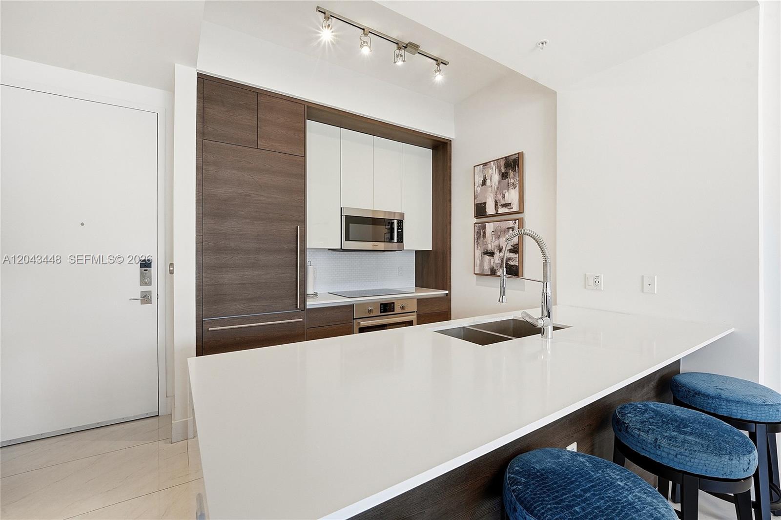 301 Altara Ave, Coral Gables FL 33146 photo 3
