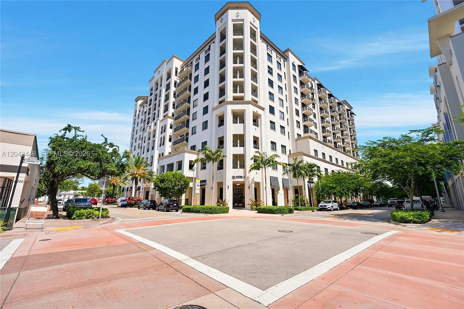 301 Altara Ave, Coral Gables FL 33146