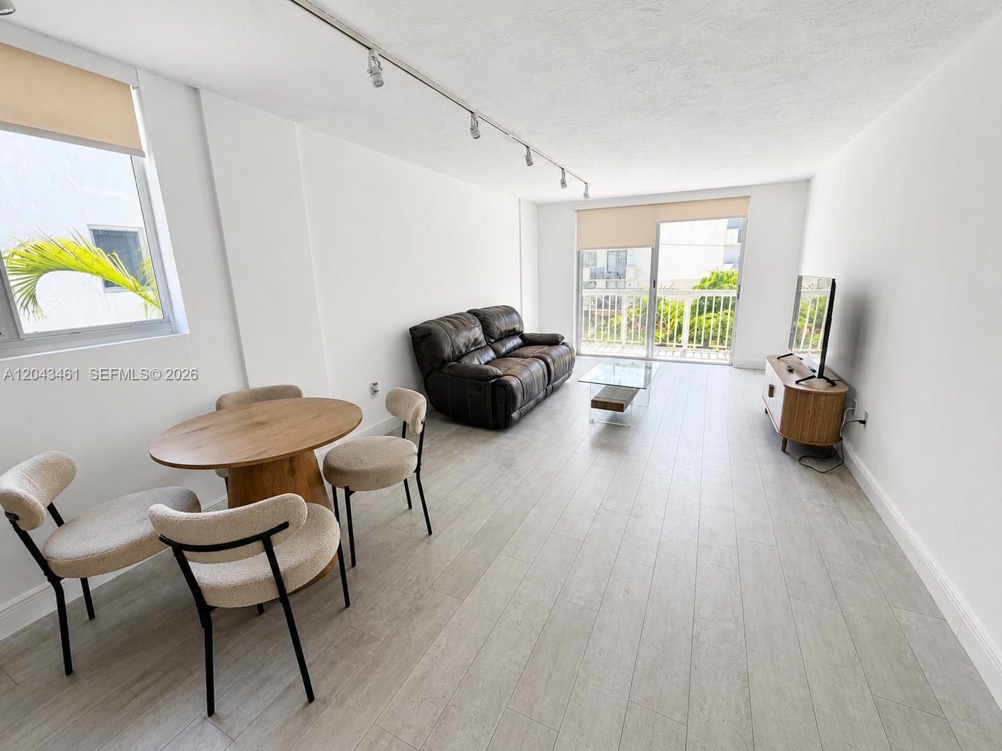 1670 Bay Rd # 3D, Miami Beach FL 33139