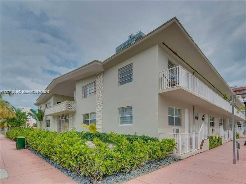 101 Collins Ave # 1, Miami Beach FL 33139