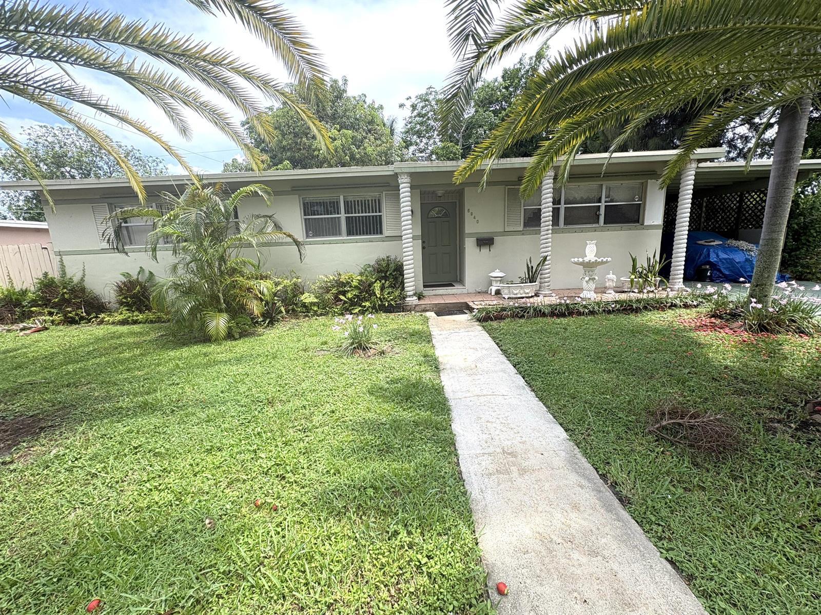 6940 NW 14th Court NW, Plantation FL 33313