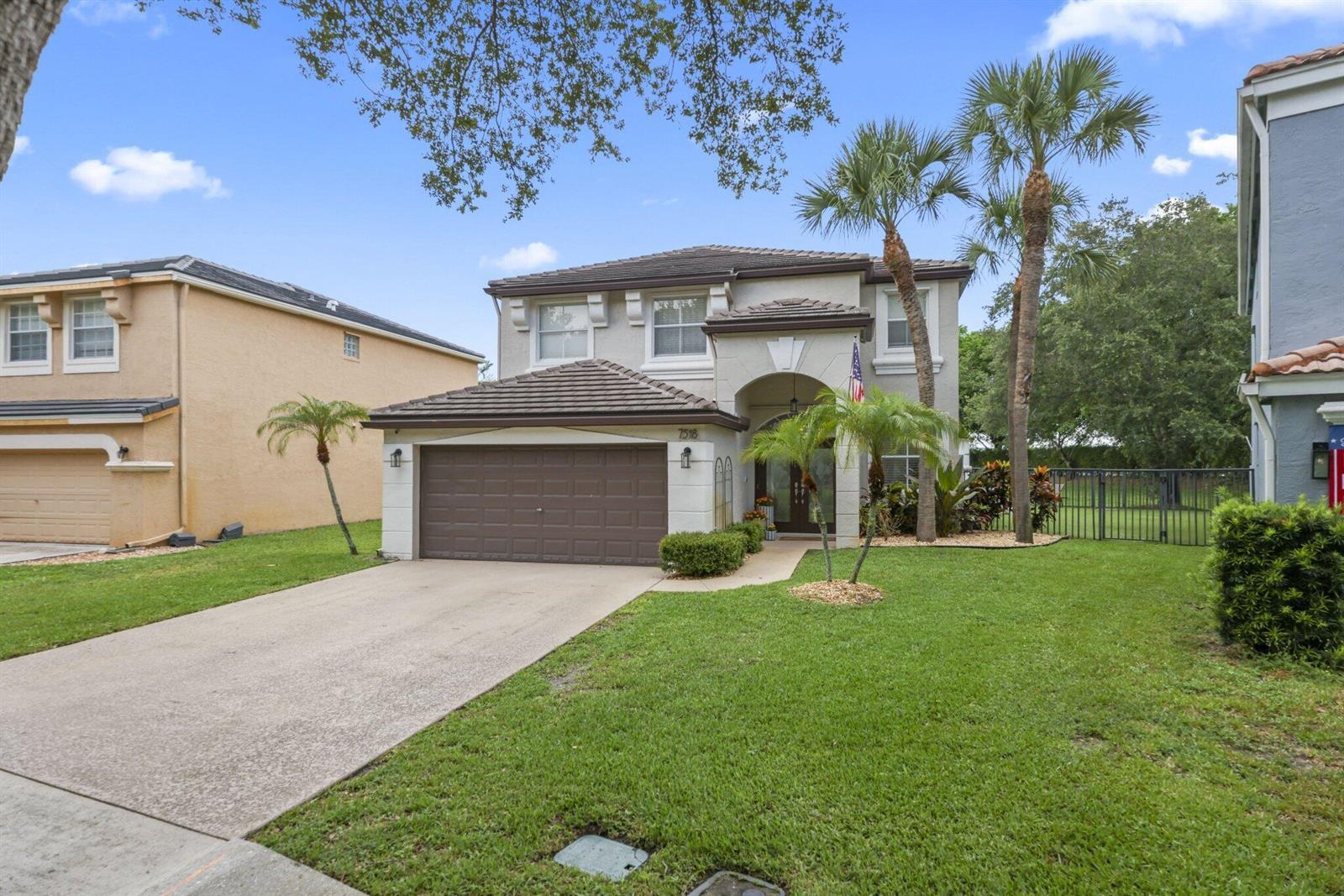 7518 Oak Grove Circle, Lake Worth FL 33467