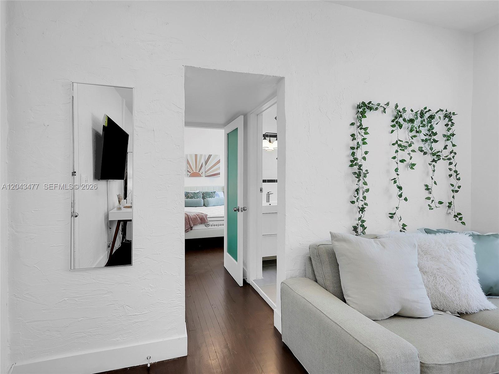 1618 Michigan Ave # 25, Miami Beach FL 33139 photo 4