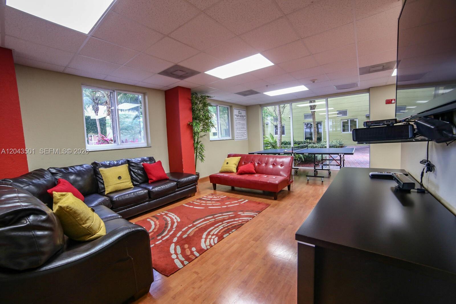 7901 NW 7th Ave # 1102, Miami FL 33150 photo 2