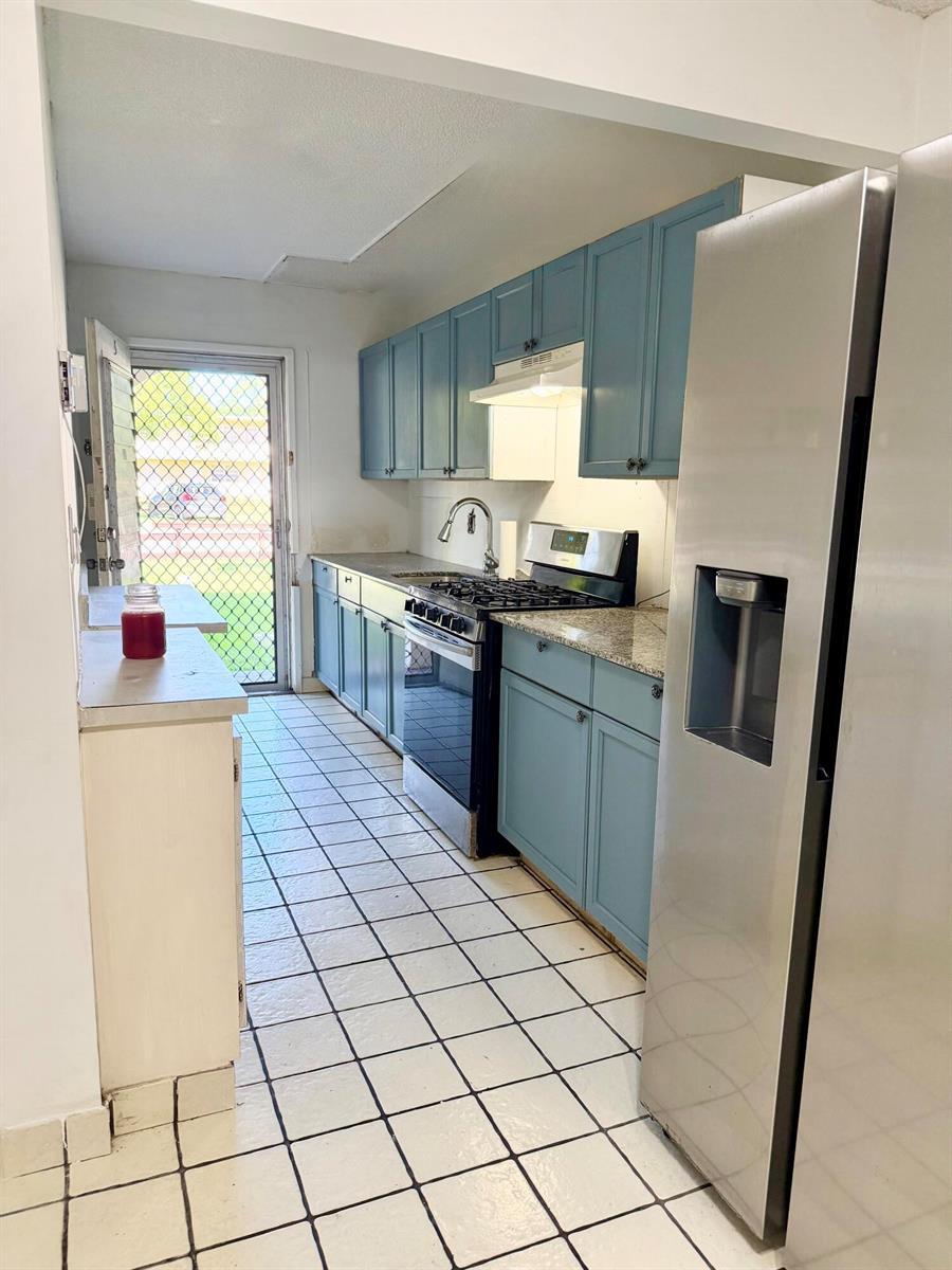 20330 NE 2nd Avenue # 5, Miami Gardens FL 33179 photo 5