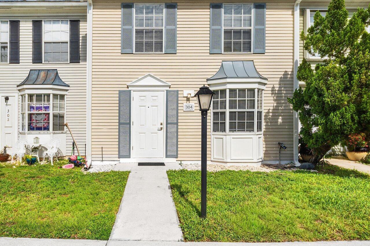 304 Georgian Park Drive, Jupiter FL 33458