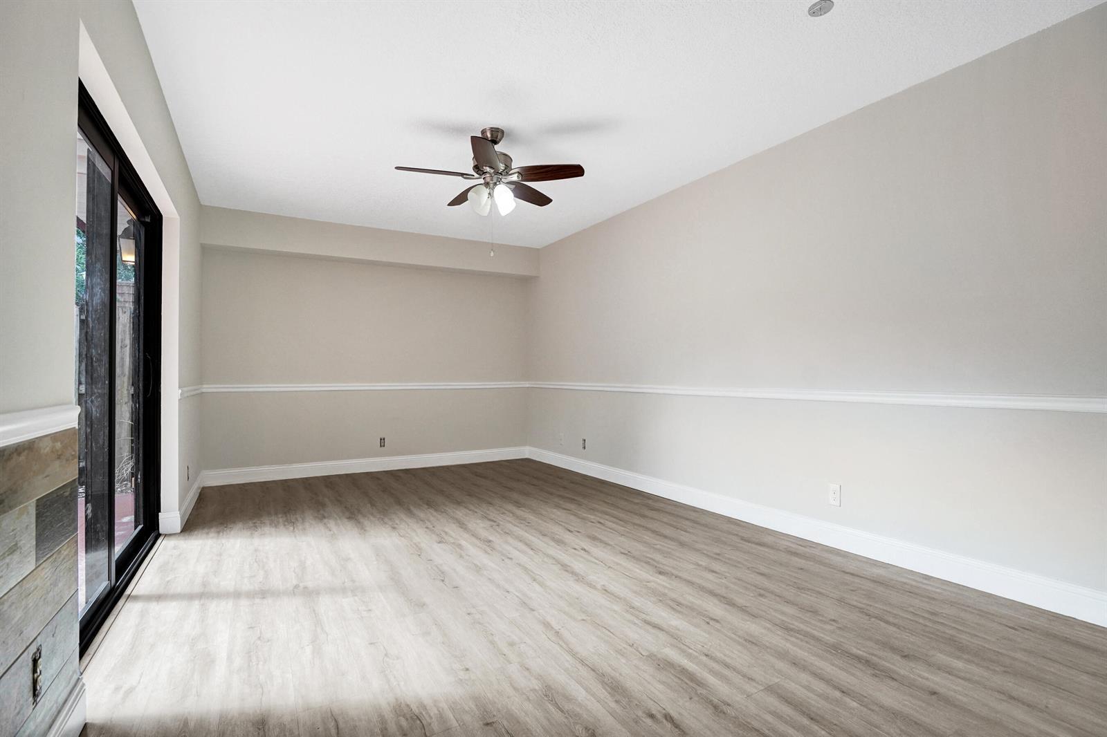 9951 NW 6th Court, Plantation FL 33324 photo 4