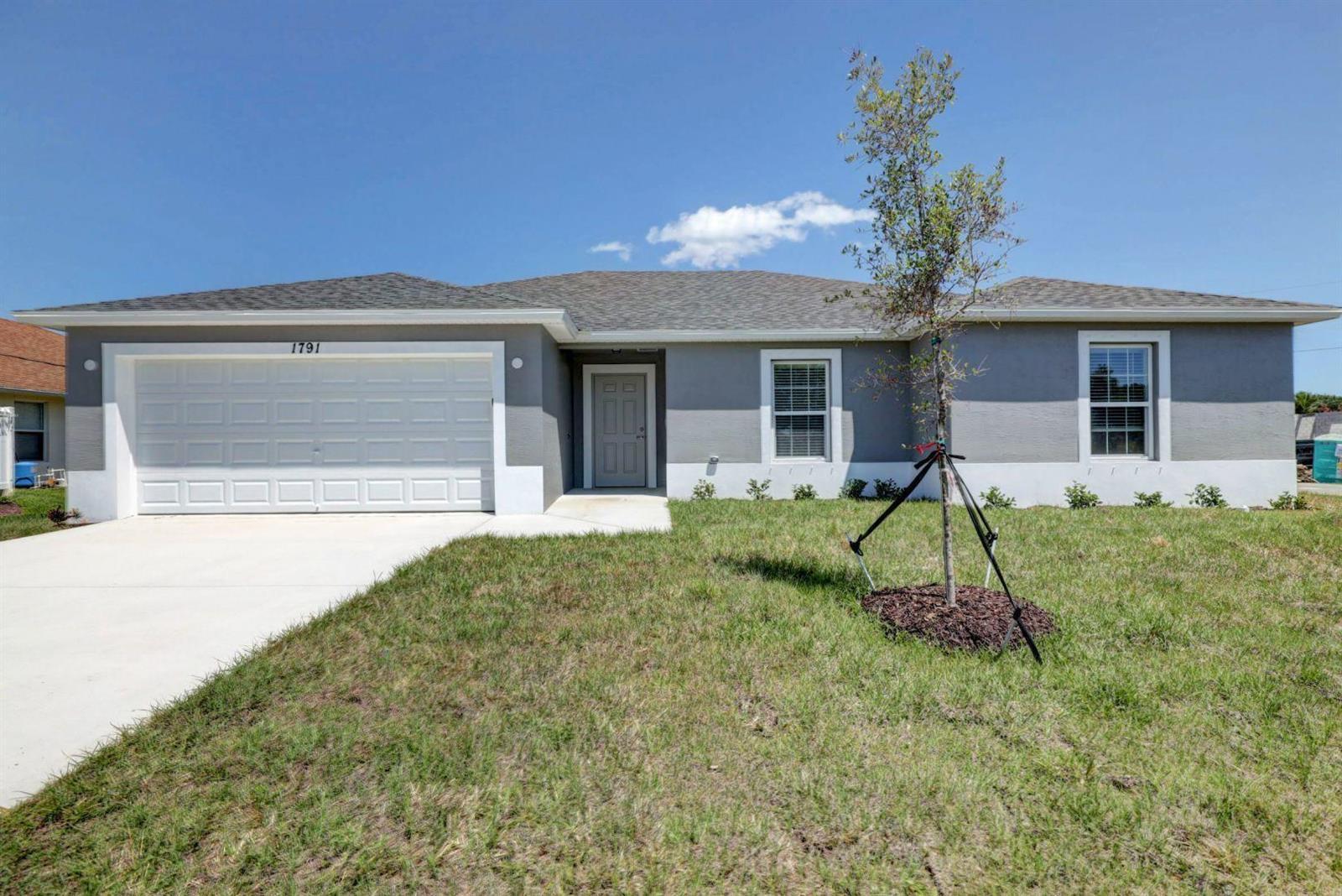 3522 SW Margela Street, Port St. Lucie FL 34953