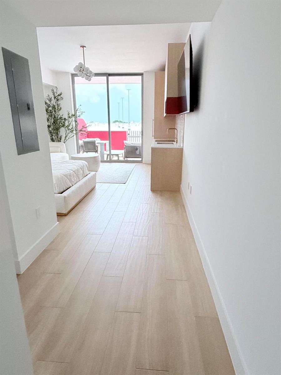90 NE 32nd Street NE # 525, Miami FL 33137 photo 3