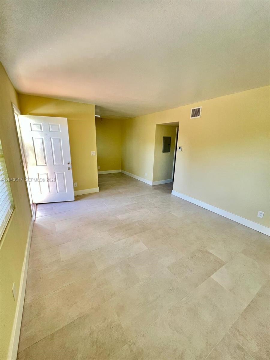 2301 NE 6th Ave # 204, Wilton Manors FL 33305