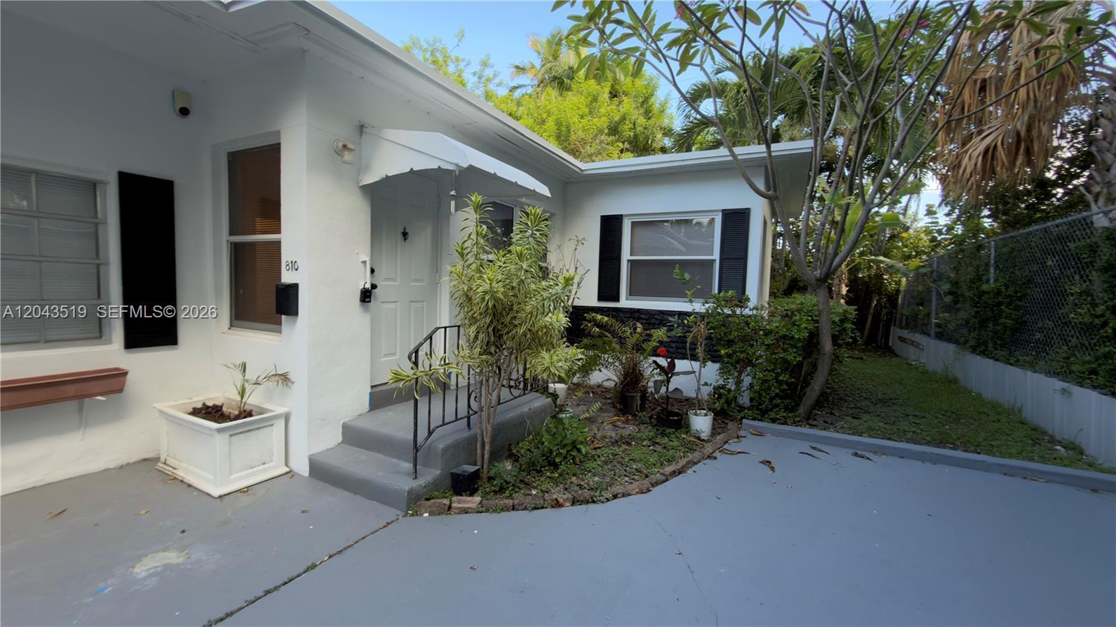 808 84th St # 810, Miami Beach FL 33141 photo 2