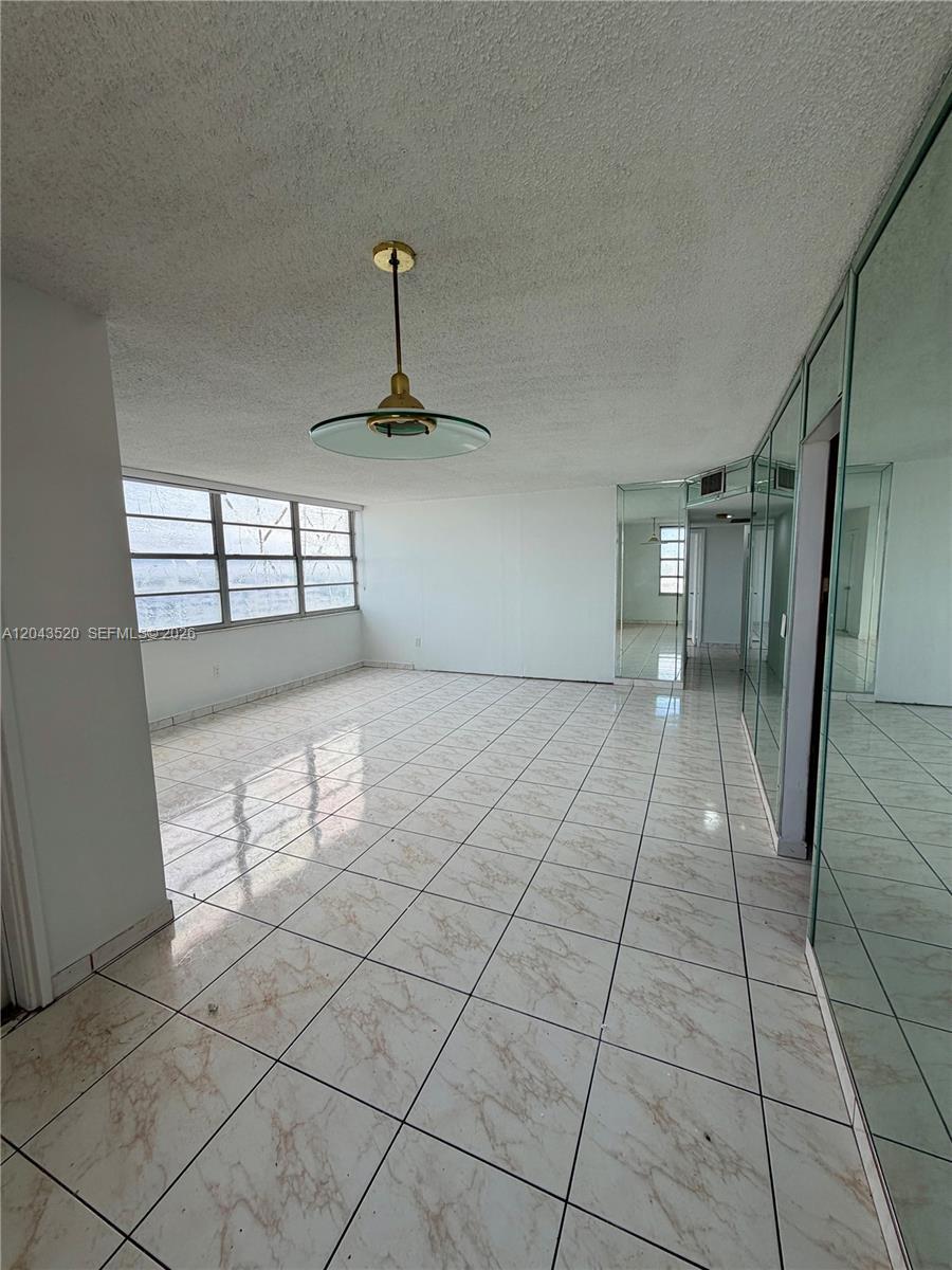 1351 NE Miami Gardens Dr # 1215E, Miami FL 33179 photo 4