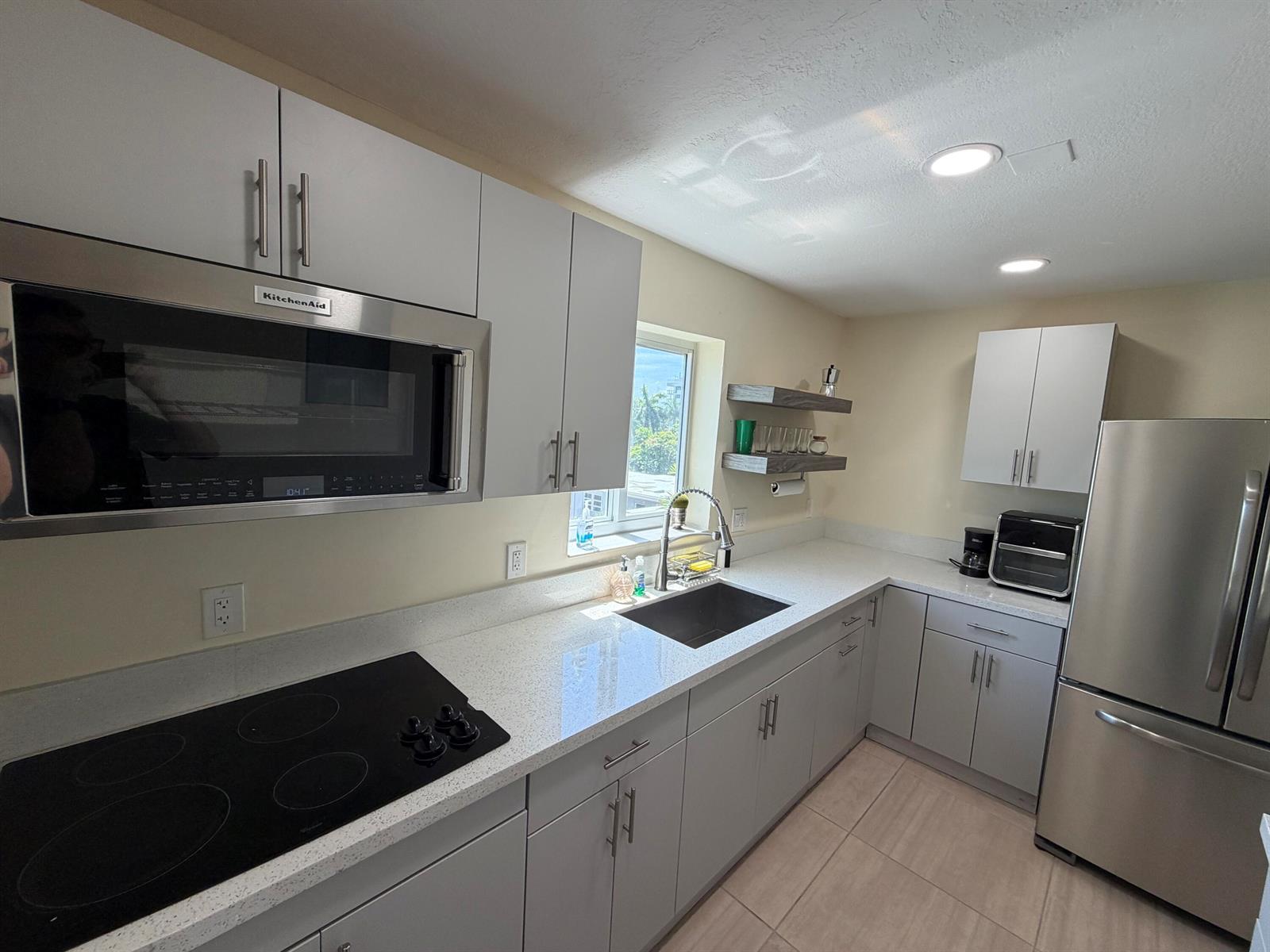 1020 94th Street # 403, Bay Harbor Islands FL 33154 photo 3