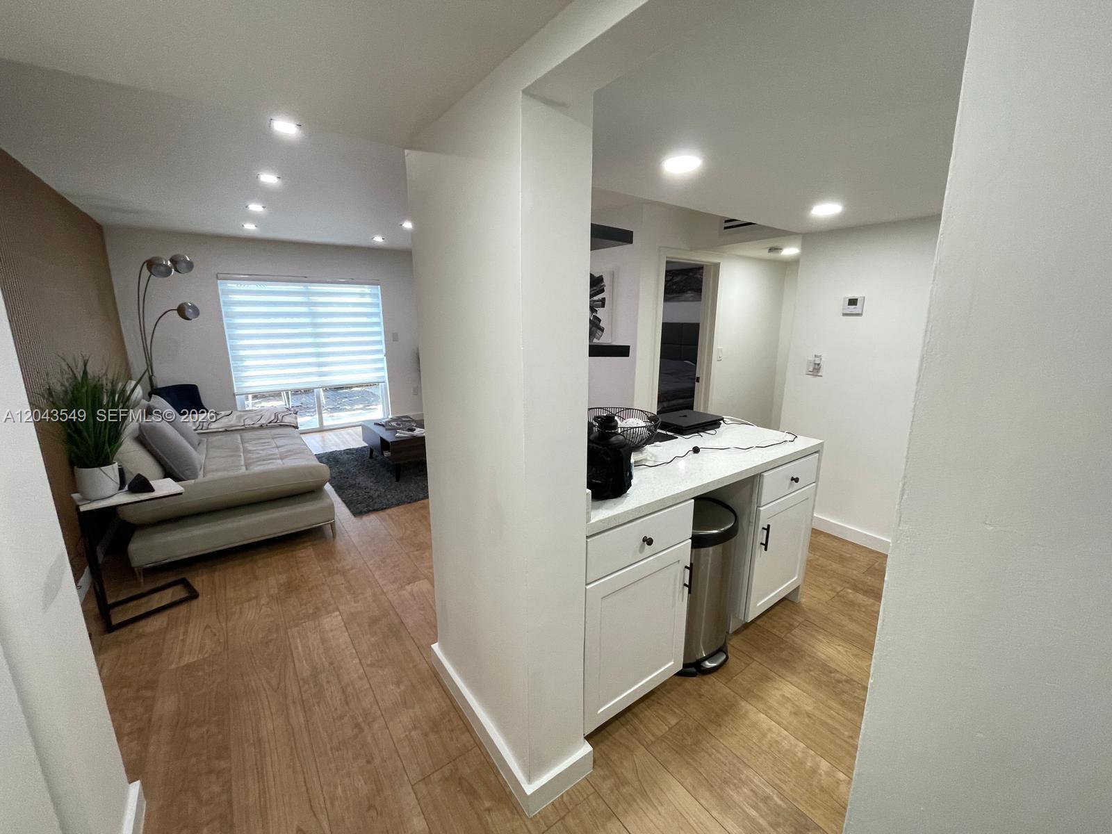 4301 NW SOUTH TAMIAMI CANAL DR # 111, Miami FL 33126 photo 2