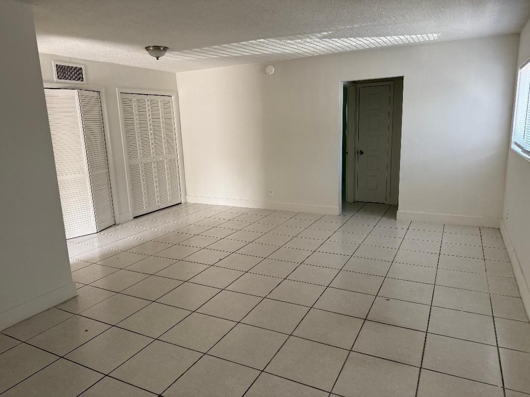 1913 NE 2nd Street # 1, Pompano Beach FL 33060 photo 4