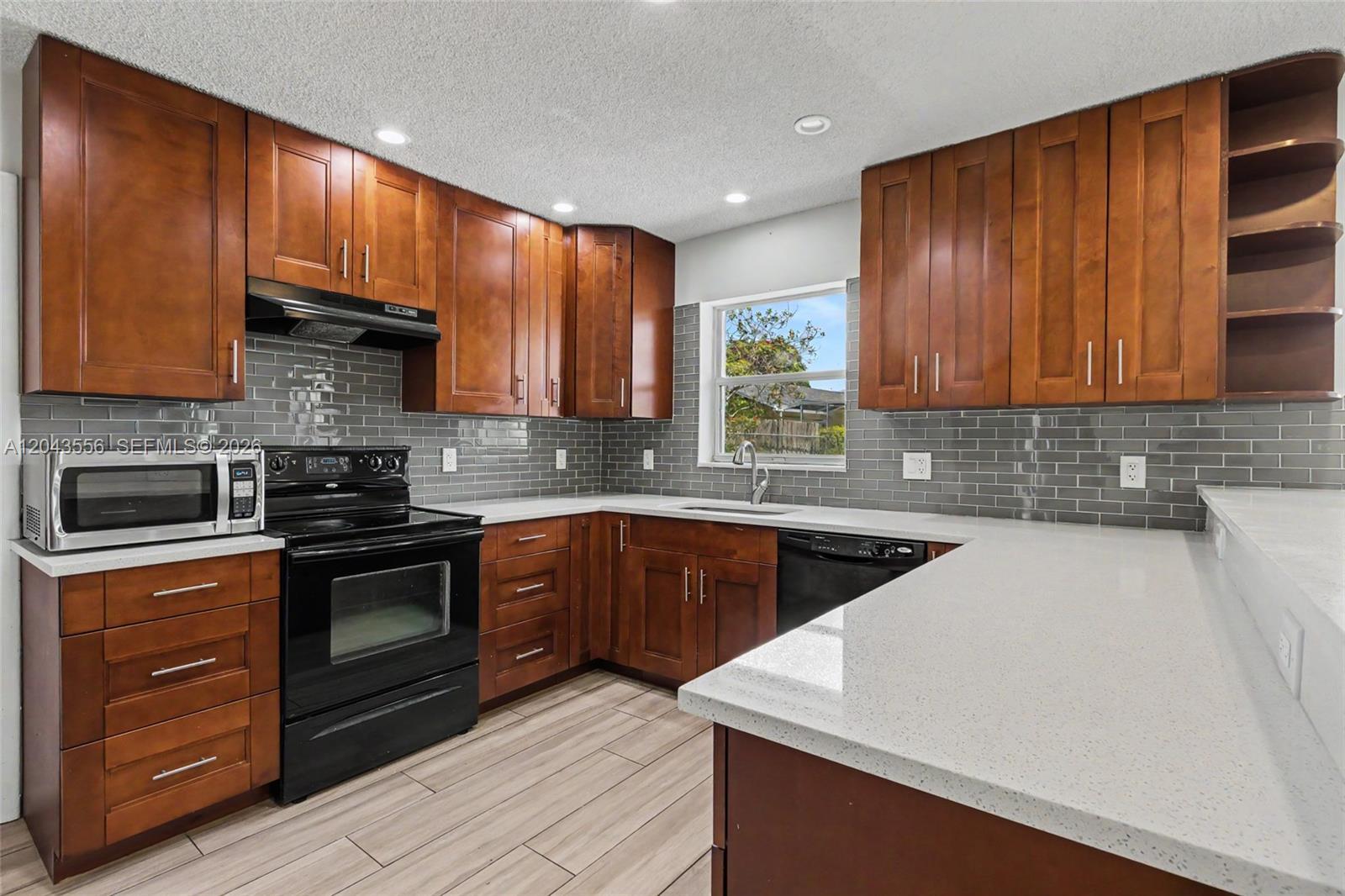 3941 NW 4th Ct, Coconut Creek FL 33066 photo 5