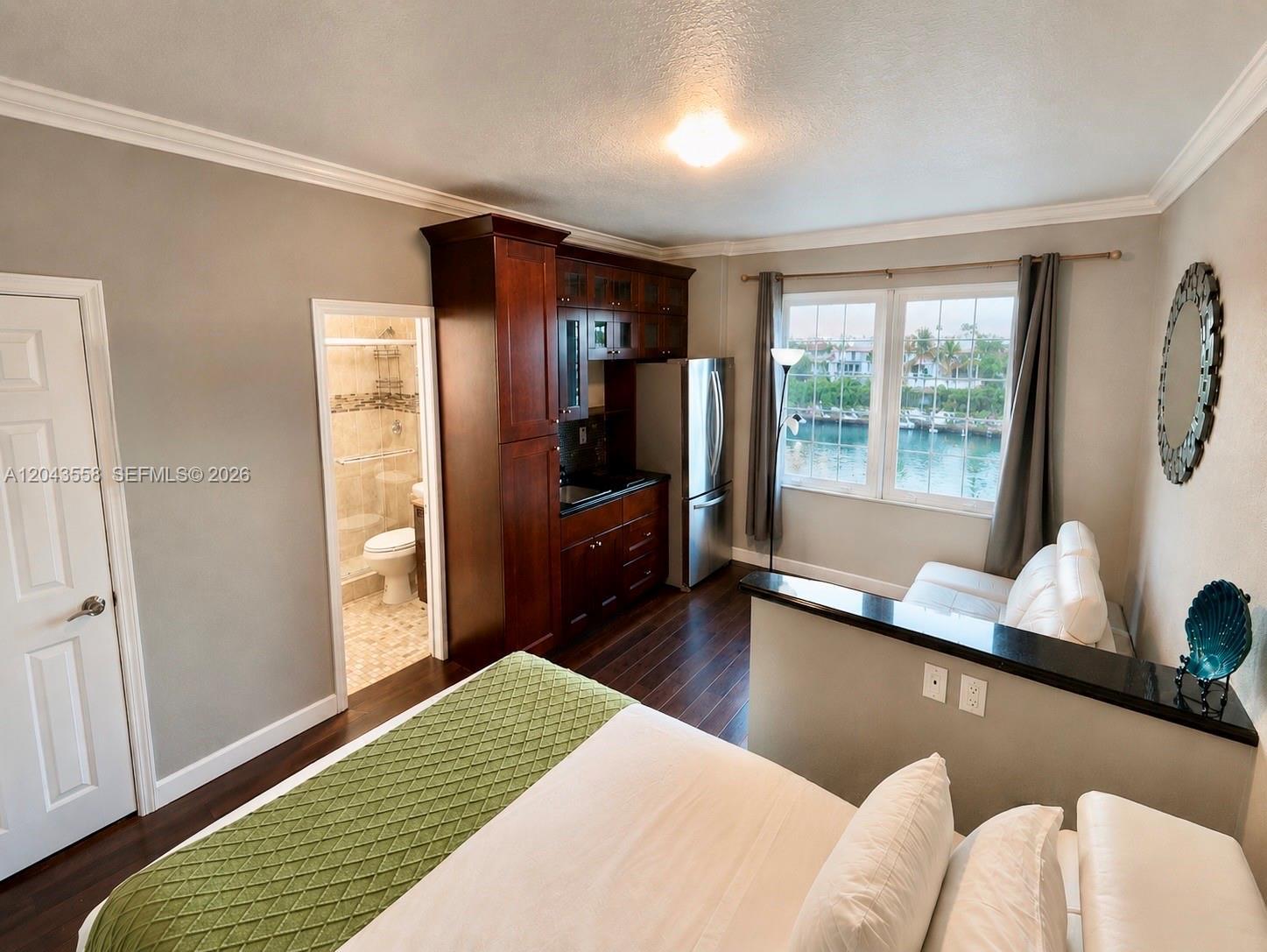 3025 Indian Creek Dr # 320, Miami Beach FL 33140 photo 3