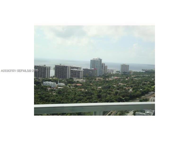 79 SW 12th St, Miami FL 33130 photo 5