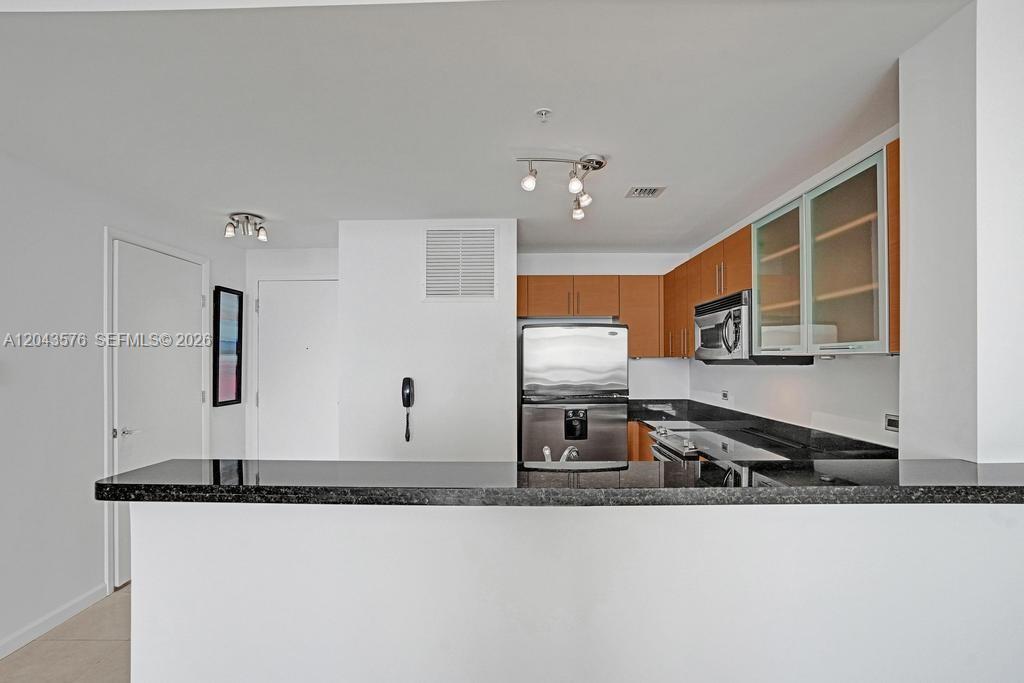 725 NE 22nd St # 8B, Miami FL 33137 photo 4
