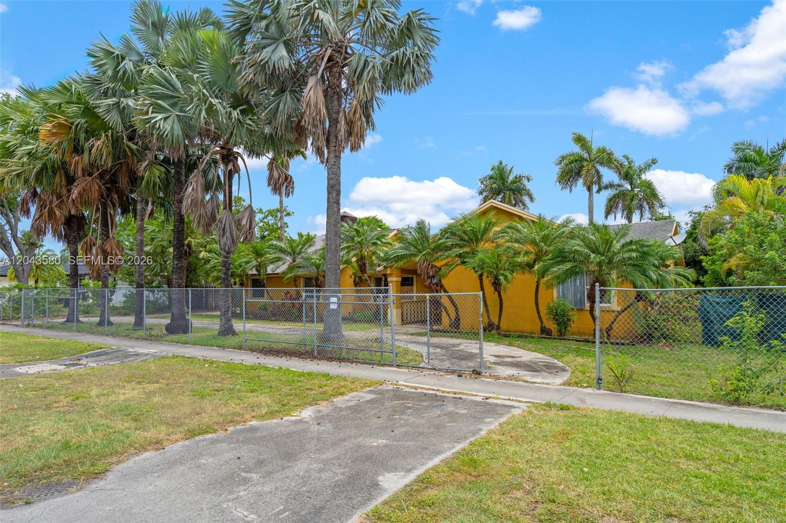 15979 SW 288th St, Homestead FL 33033 photo 3