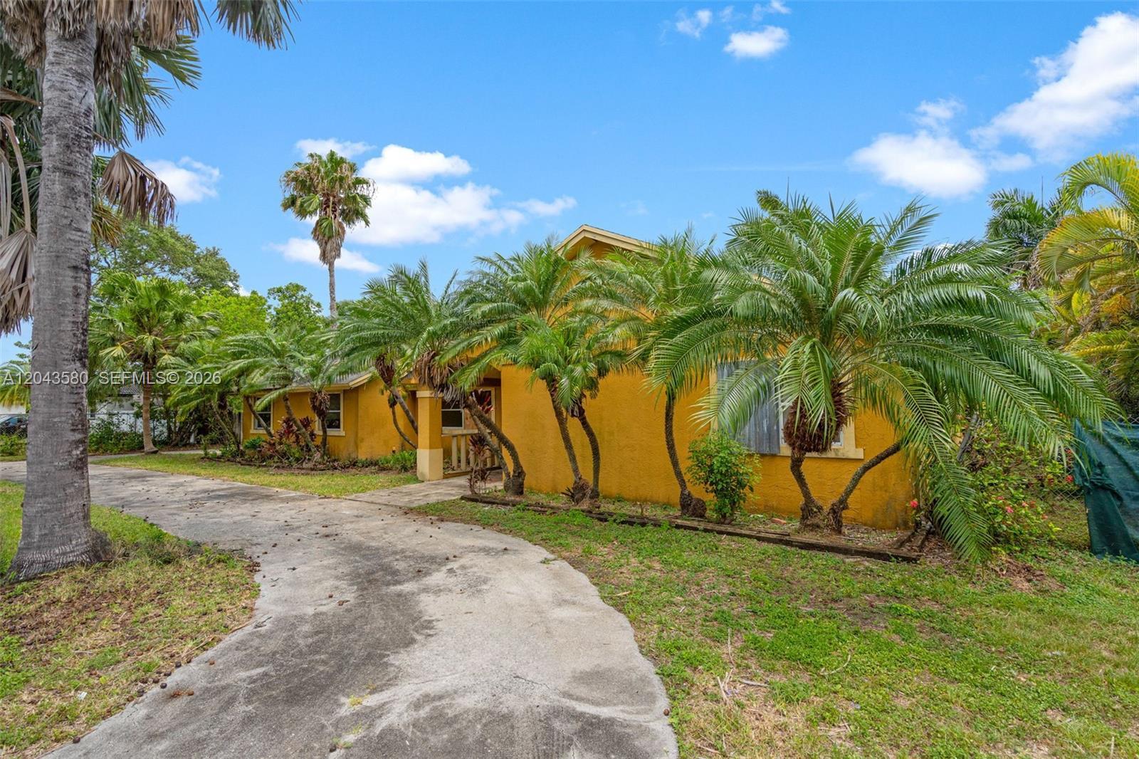 15979 SW 288th St, Homestead FL 33033 photo 4