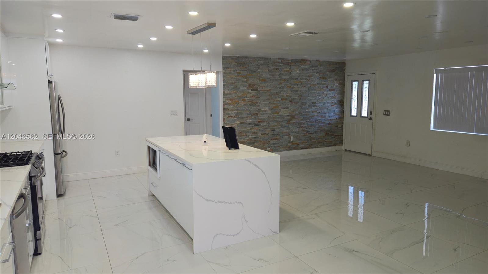 12341 NW 30th St, Sunrise FL 33323 photo 3
