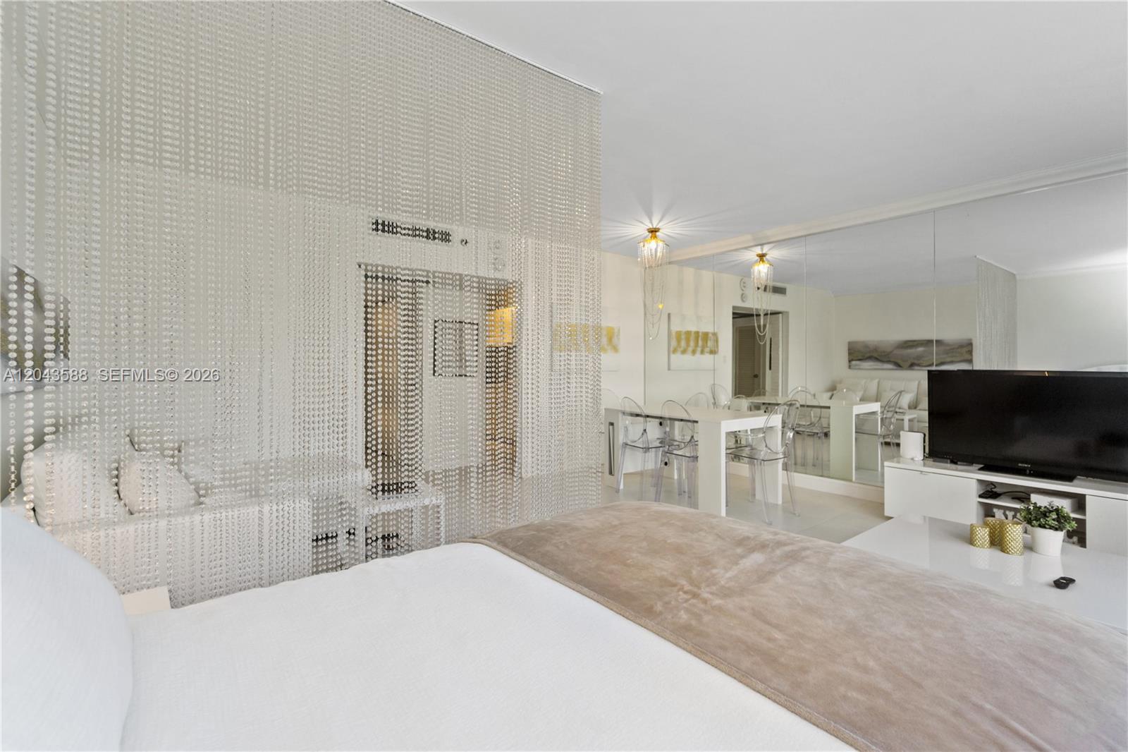 100 Lincoln Rd # 306, Miami Beach FL 33139 photo 5