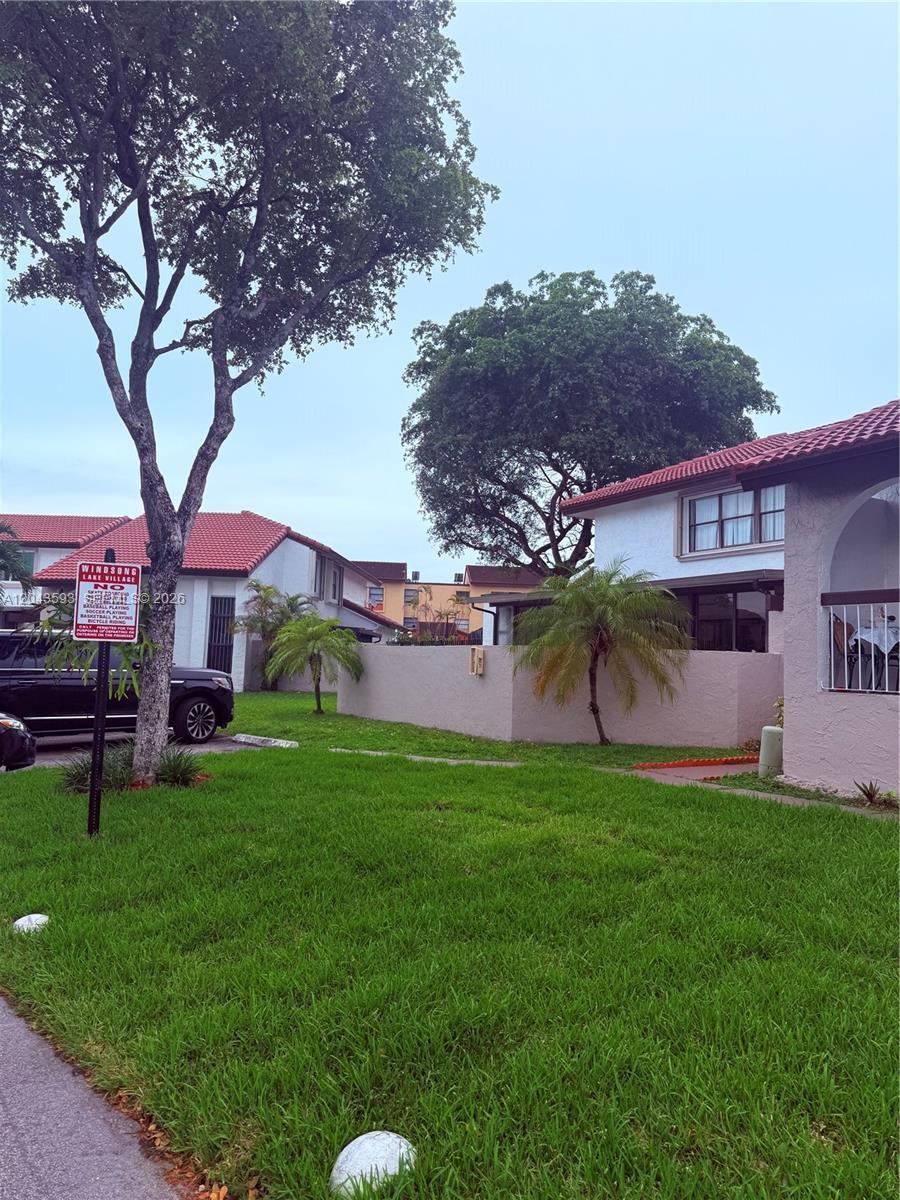 9909 NW 9th St Cir # 3, Miami FL 33172