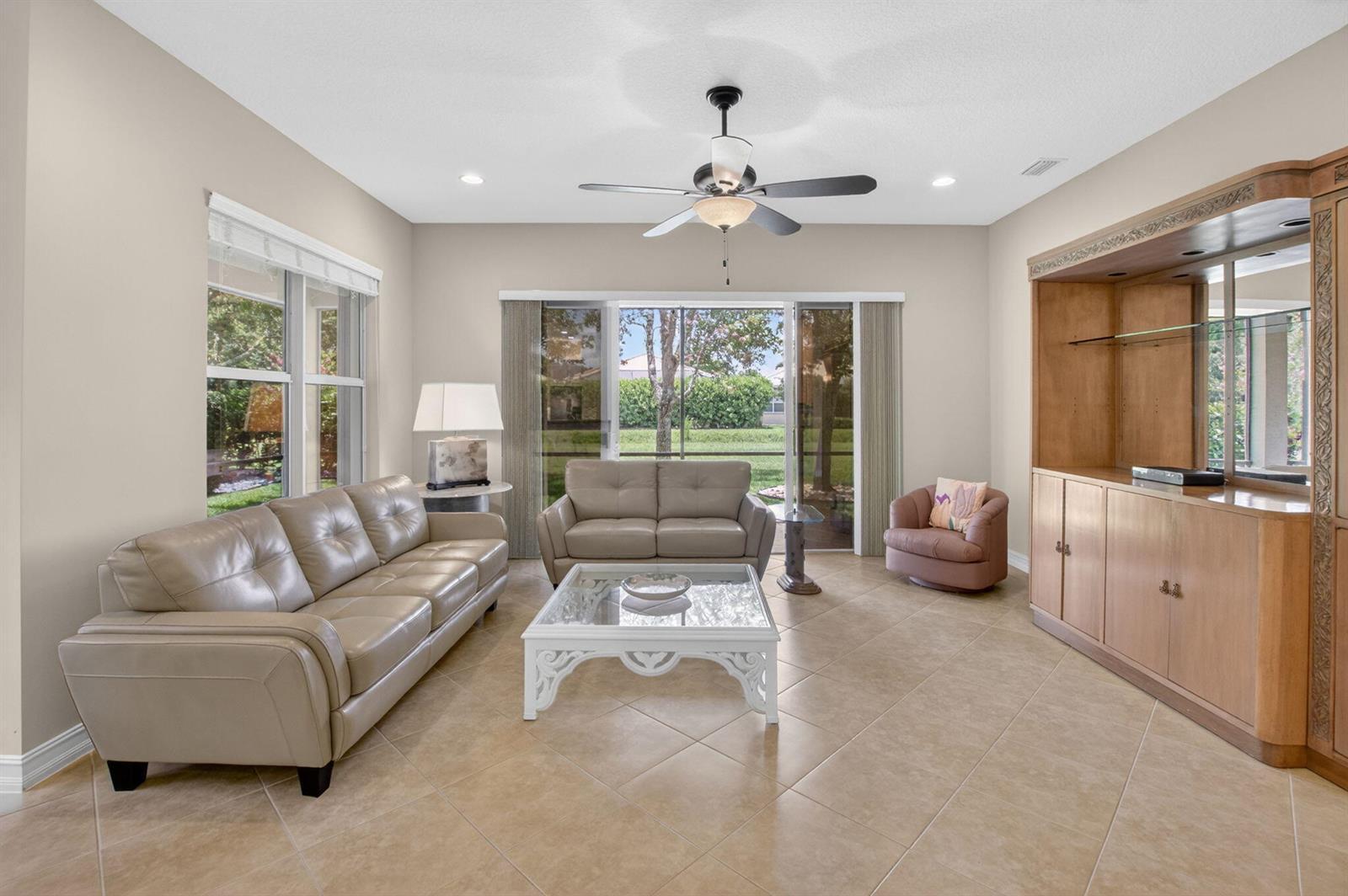 9052 Greenstone Ridge Way, Boynton Beach FL 33473 photo 2